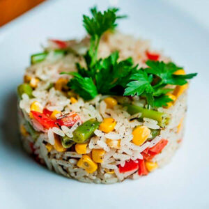 рис отварной с овощами